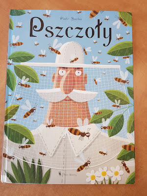 Zdjęcie przedstawia okładkę książki Piotra Sochy "Pszczoły"