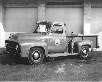 Ford F-2