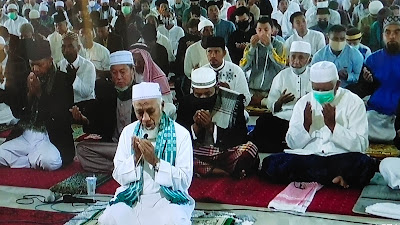 Suasana Sholat Id di Mushalla An-Nuuru, Kediaman EA 2 Kobi Berjalan Tertib