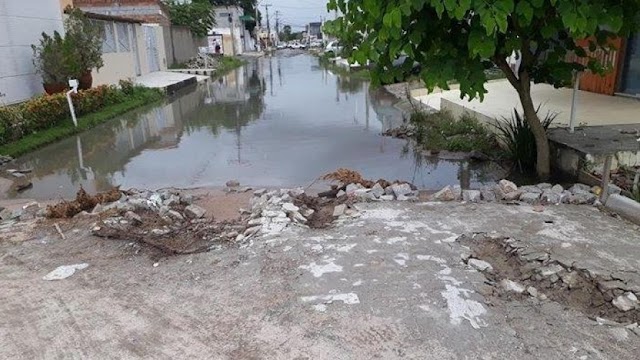 Moradores denunciam rachaduras, asfalto cedendo e abandono em obra da prefeitura de Feira de Santana