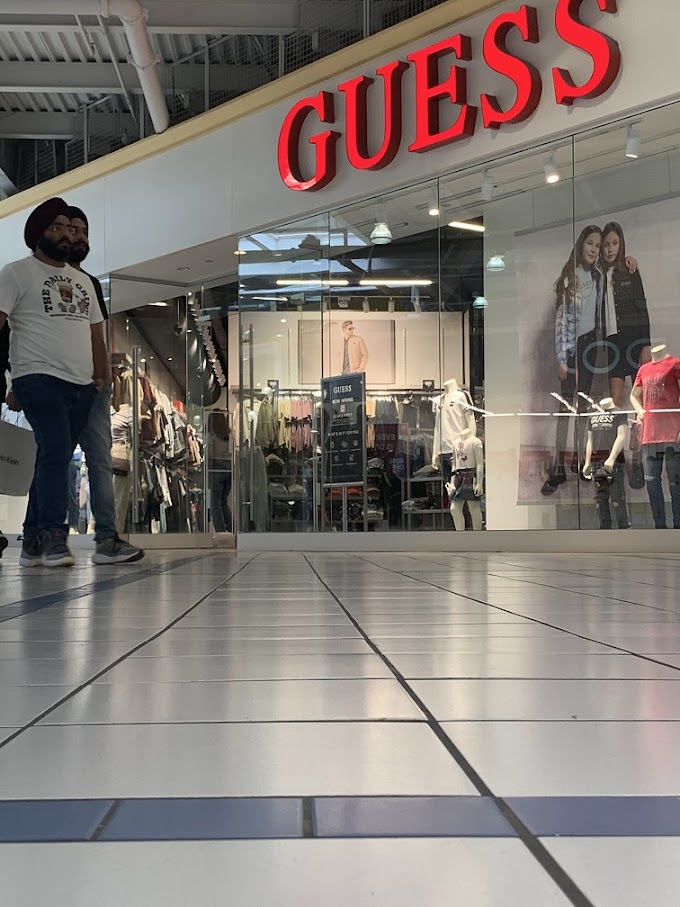 Guess - Dixie Outlet Mall Mississauga