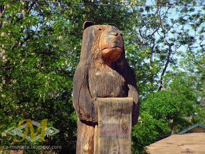 Murrieta Ca: Bear Statue