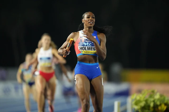 May 5, 2024; Nassau, Bahamas; Alexis Holmes runs the anchor leg on the United States women's 4 x 400m relay that won in 3:21.70 during the World Athletics Relays at Thomas A. Robinson National Stadium. Mandatory Credit: Kirby Lee-USA TODAY Sports  Kirby Lee