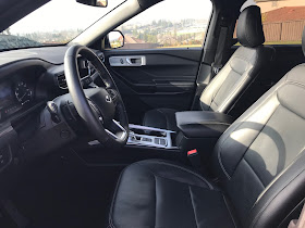 Front seats in 2020 Ford Explorer Limited Hybrid