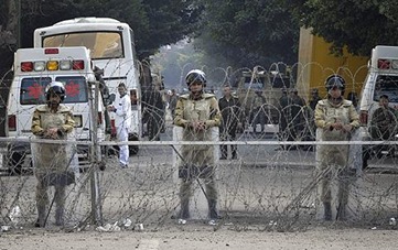 AP_Egypt_Cairo_clashes_26nov11_480