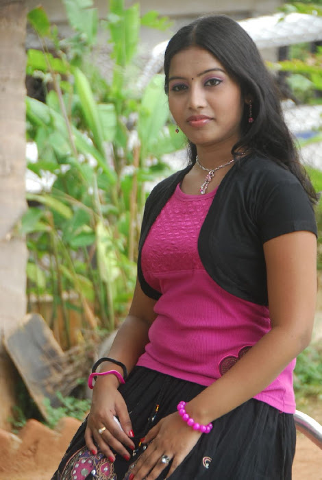 priya teen priya latest photos