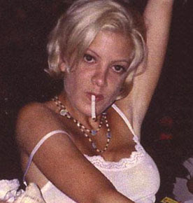 Young Tori Spelling