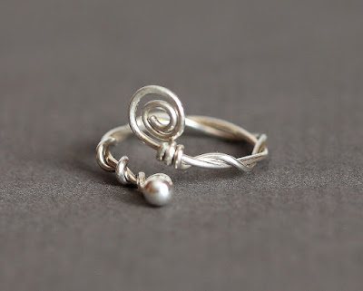  Sterling Silver Anxiety Ring With Ball Dangle Charm