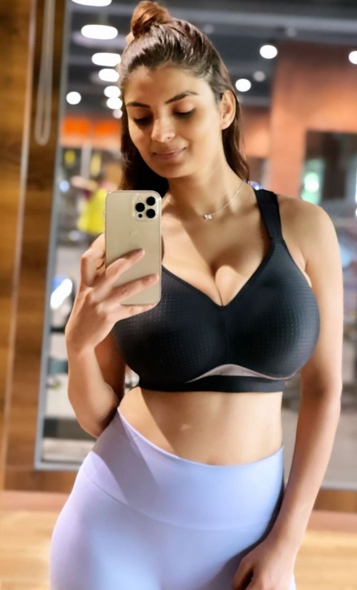 Anveshi Jain Big boobs and Cleavage show, Anveshi Jain hottest looks, Anveshi Jain hottest curvy body figure, Anveshi Jain leaked, Anveshi Jain hottest looks, Anveshi Jain sexy, Anveshi Jain Hot, Anveshi Jain Gym workout, Anveshi Jain