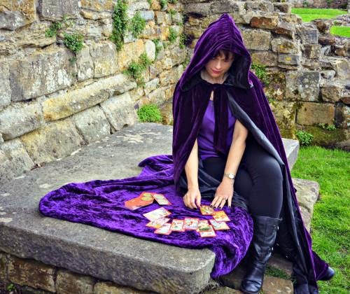 5 Misconceptions And 5 Realistic Expectations Of Tarot Readers