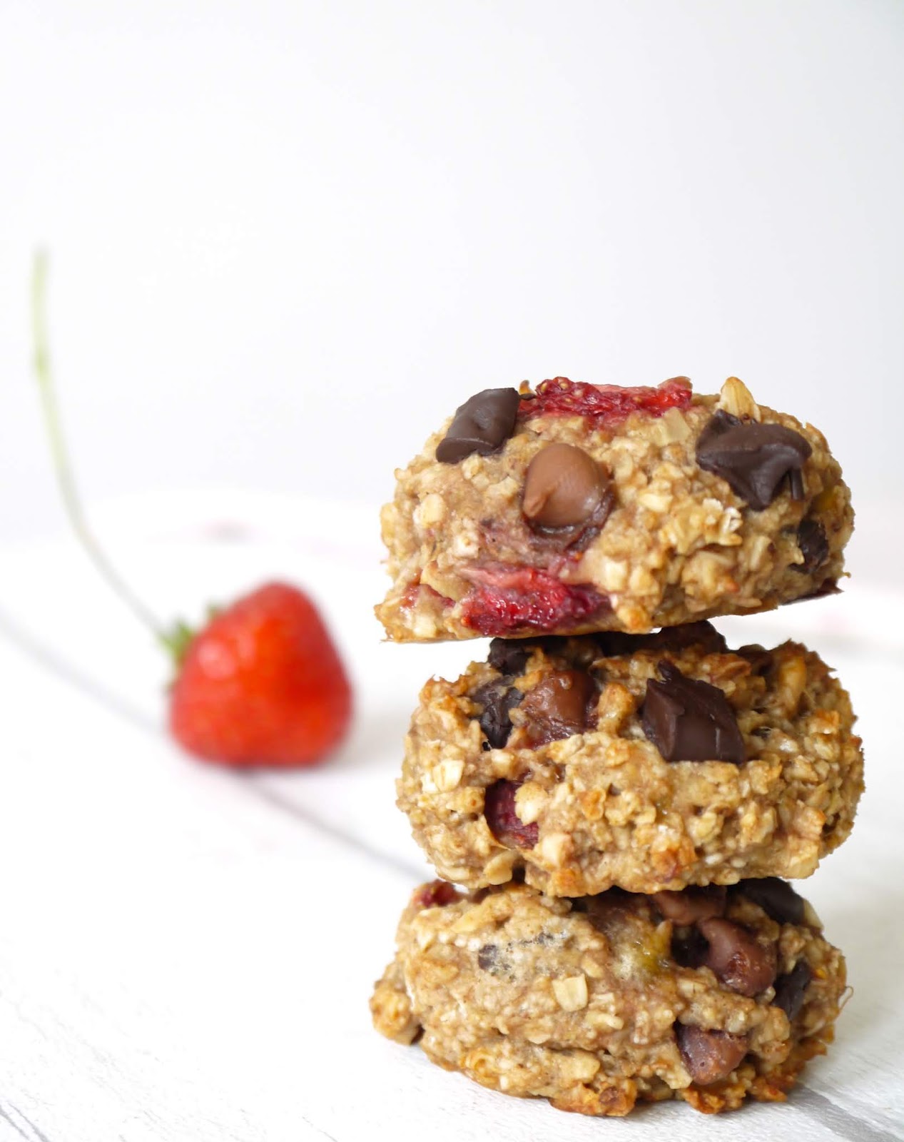 ZERO BADDIES Chocolate Chip, PB & Strawberry Oaty Cookies