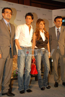 Shah Rukh Khan’s Hot Photos with Gauri Khan