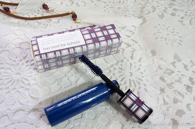 Too Cool For School Hot Girl Lash in Vivid Royal Blue