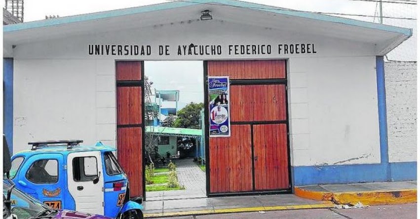 Universidad de Ayacucho Federico Froebel dicta clases de derecho sin permiso, según informe de la SUNEDU