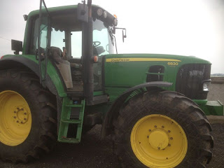 Vand Tractor John Deere 6830 Premium