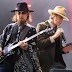 Perry Farrell Throws Punch at Dave Navarro During Chaotic Jane’s Addiction Concert, Forced Offstage