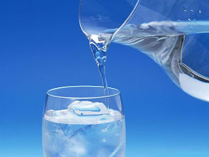 Beber agua para adelgazar