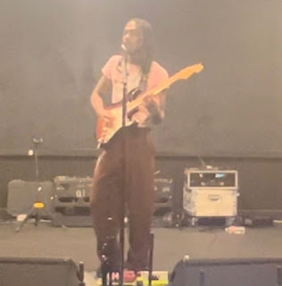 Picture of Steve Lacy performing on the stage