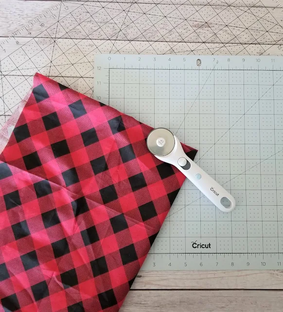 Cricut Gift Guide for Sewists