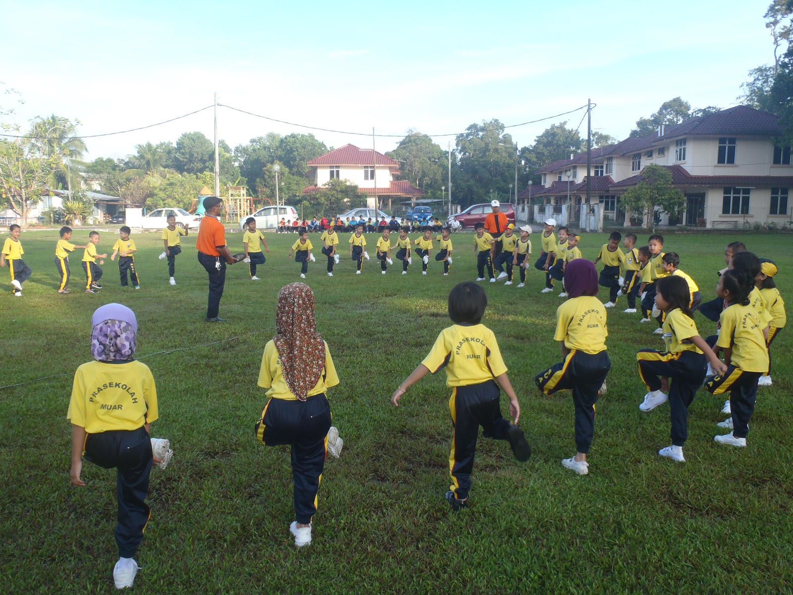 Cikgu Mas Comel Sukaneka Kanak kanak Prasekolah