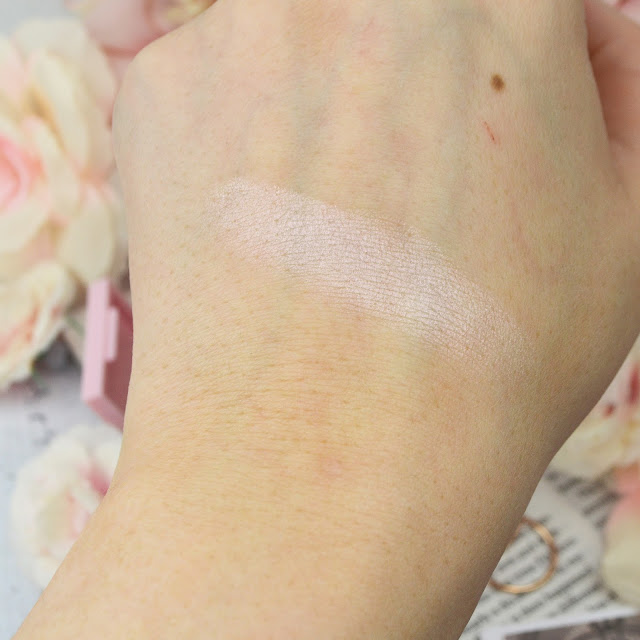 Winky Lux Charm Highlighter and Mini Lip Pill Kit Review with Swatches, Lovelaughslipstick Blog