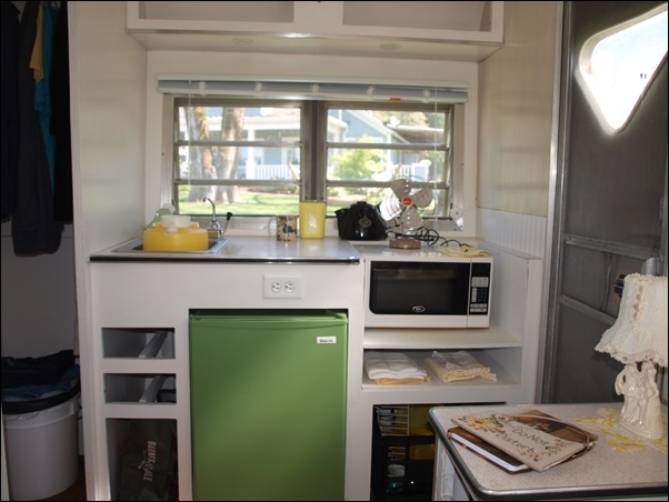 Daffodil - Kitchen