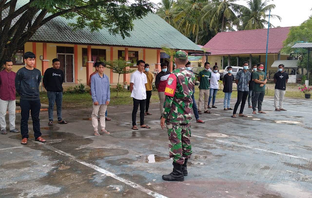 Guna menarik minat siswa, Serda Edi Susanto Kampanyekan penerimaan TNI-AD