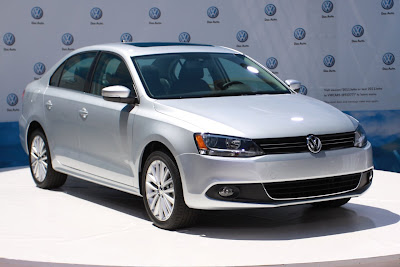 2011 Volkswagen Jetta Front Angle View
