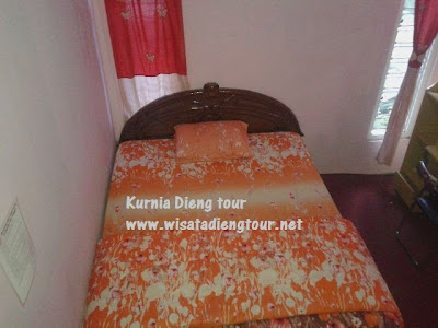 tempat tidur siti hinggil dieng