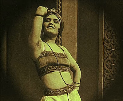 Sumurun 1920 Pola Negri 2