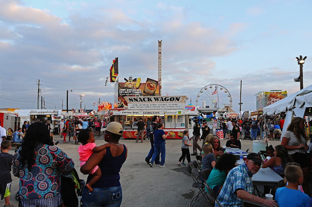 http://www.indystar.com/story/entertainment/2015/06/18/ways-get-friends-marion-county-fair/28947713/