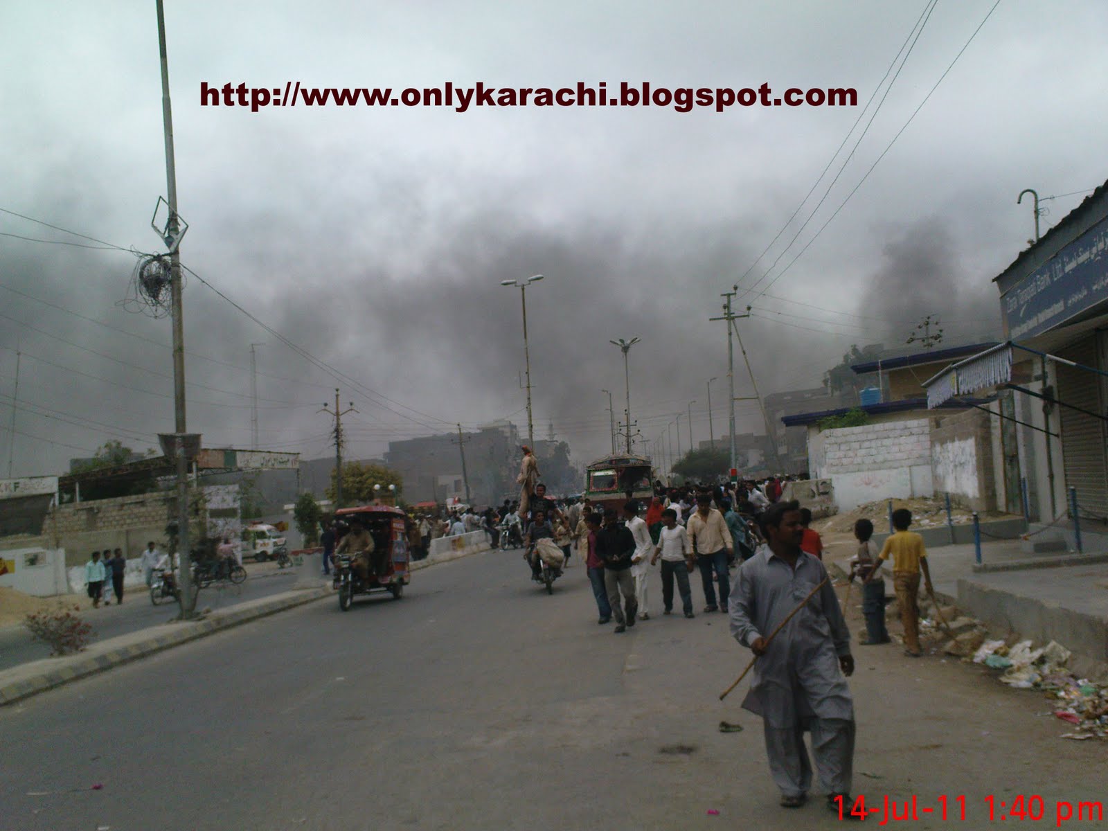 Only Karachi: Protests Against Zulfiqar Mirza In Orangi Town Karachi