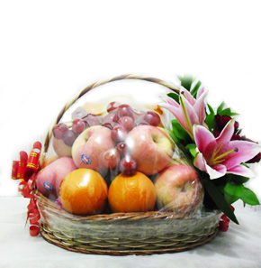 Gambar buah buahan dalam keranjang