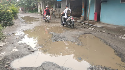 Akses Jalan Desa Klambir Lima Kampung Rusak Parah Perlu Perbaikan Pemerintah Deli Serdang