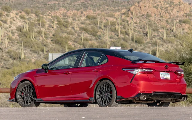 Toyota Camry TRD 2020