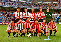 BILBAO ATHLETIC CLUB. Temporada 1983-94. Bolaños, Rubén Bilbao, Aspiazu, Andrinúa e Iru. Edorta Murúa, Pizo Gómez, Arrien, Julio Salinas, Luis Fernando y Cortajarena. CASTILLA C. F. 1 BILBAO ATHLETIC CLUB 0 Sábado 03/12/1983. Campeonato de Liga de 2ª División, jornada 14. Madrid, estadio Santiago Bernabéu. GOLES: 1-0: 35’, Emilio Butragueño.