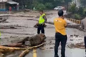 Akibat Curah Hujan Yang Tinggi,Banjir Lahar Dingin Melanda Sekitar di Kawasan Gunung Merapi Sumatera Barat