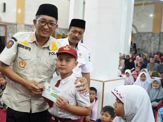 Wako Hendri Septa: Alhamdulillah, 2.397 Siswa SD SMP Terima Beasiswa Baznas