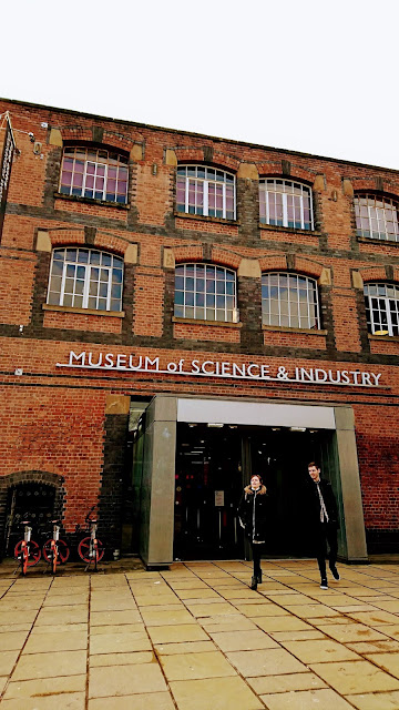 01-Museum-of-Science-and-Industry-entrance-Manchester-tourist-attractions-top-3-recommendation