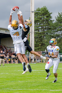 Sportfotografie GFL Paderborn Dolphins Dresden Monarchs Olaf Kerber