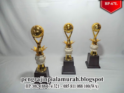 Jual Piala Plastik Murah Tulungagung