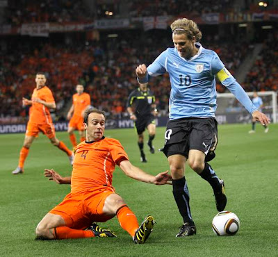 Galería de Fotos Holanda 3 Uruguay 2: La Naranja Mecánica llega a la final tras 32 años ante una Celeste épica