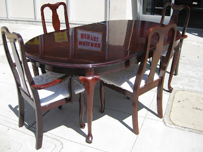 Mahogany Dining Furniture on Uhuru Furniture   Collectibles  Sold   Mahogany Dining Table  4 Chairs