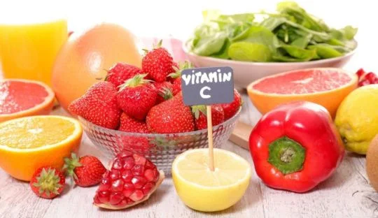 Produtos e Ingredientes Chave para Combater Rugas Prematuras