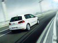 VW Golf Blue e-motion