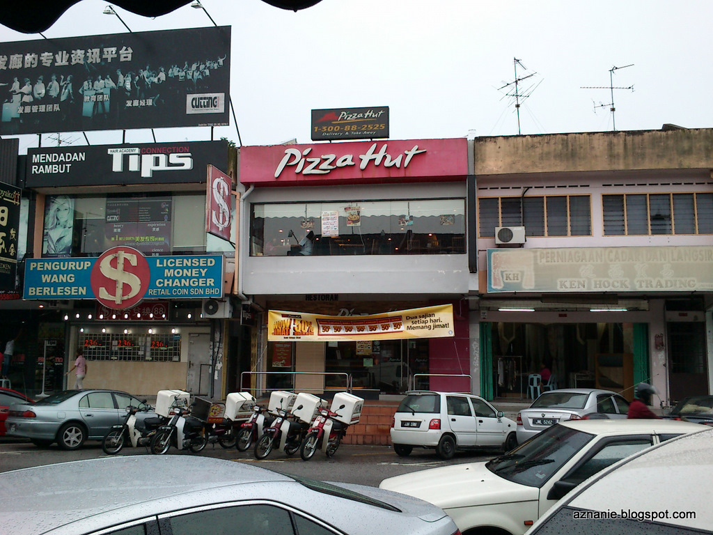 Pusat Perodua Johor - Lebaran II