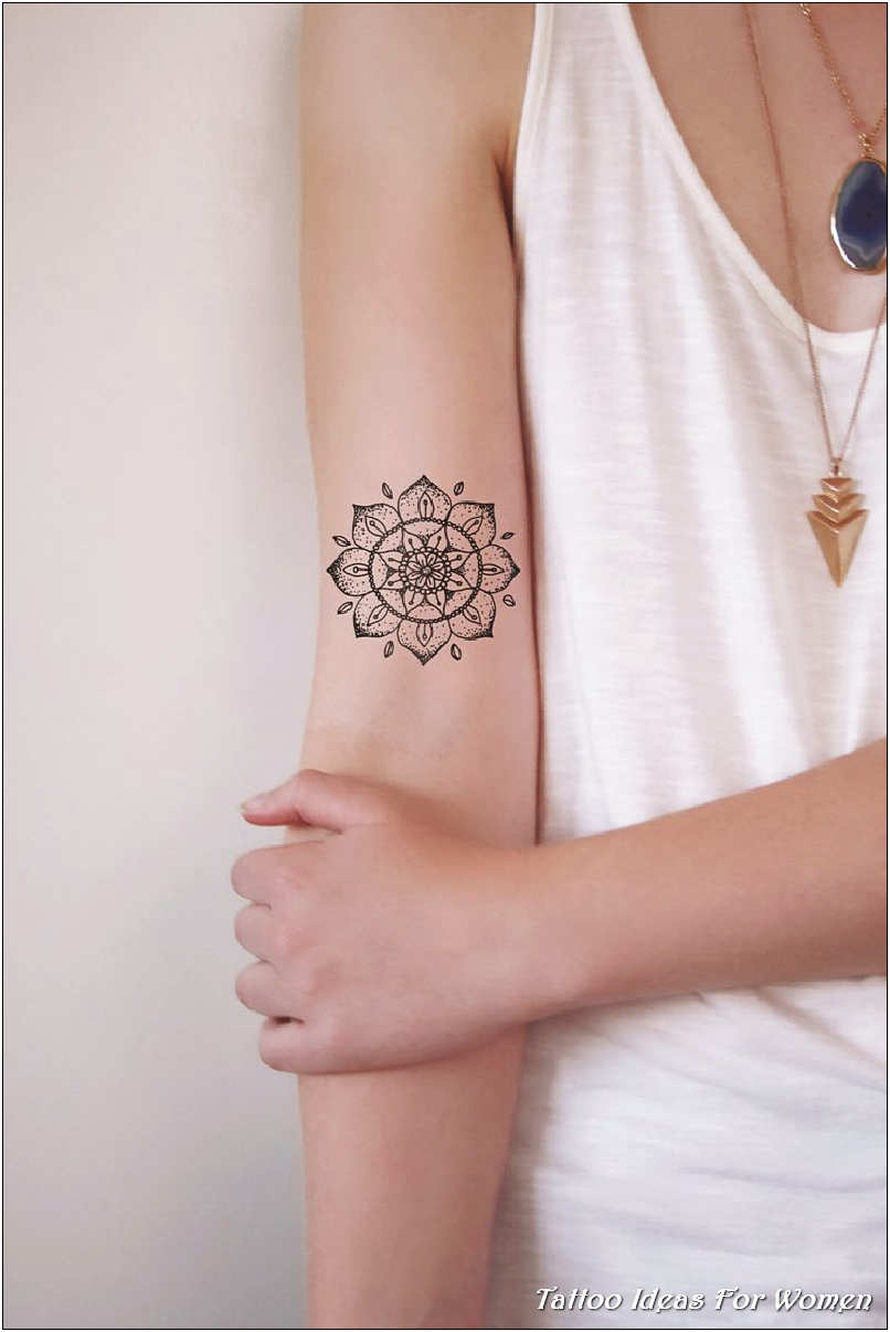 Pretty Tattoo Ideas For Women Small