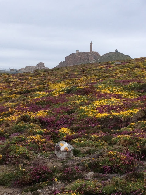 pictures by E.V.Pita (2013) / Lighthouse in Cape Vilan (Galicia, Spain)