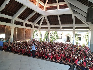 Meet Up : SMK TI Bali Global Badung dengan SMPN 2 Kuta Utara