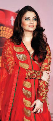 Aishwarya Inaugurates Kalyan Jewellers 50th Showroom @ Pune